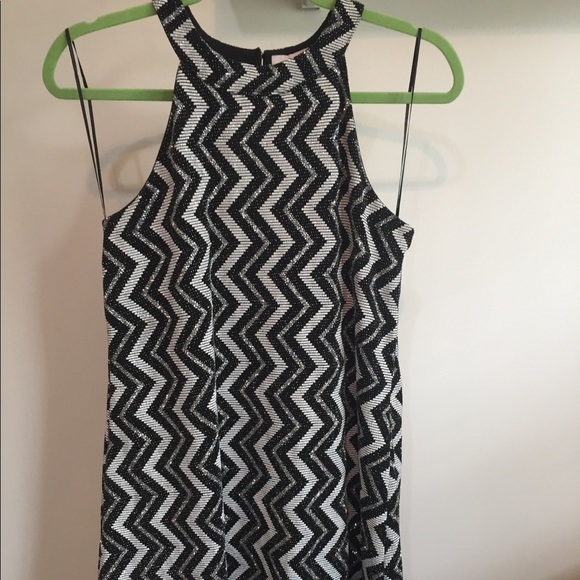 Candie's Dresses & Skirts - SPARKLY CANDIE’S DRESS Candie's Dresses & Skirts - SPARKLY CANDIE’S DRESS
